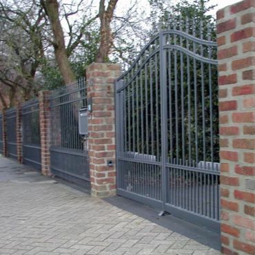 Geschmiedeter Zaun